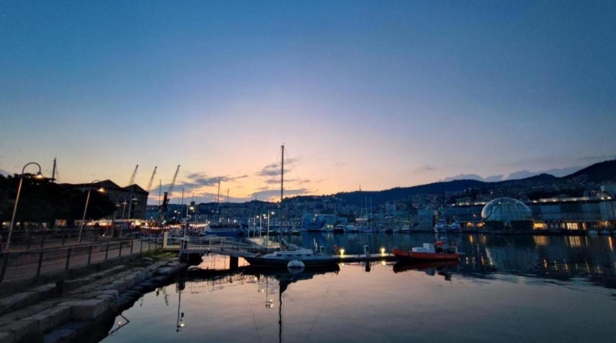 Sagegreən Flat Lejlighed Genova Eksteriør billede